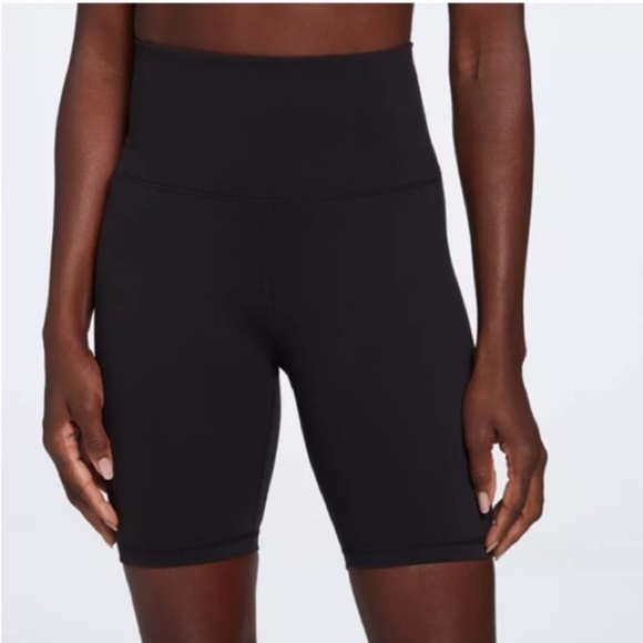 CALIA Women's Essentials Ultra High Rise 7” Black Bike Short women’s size M NWT - Picture 1 of 8